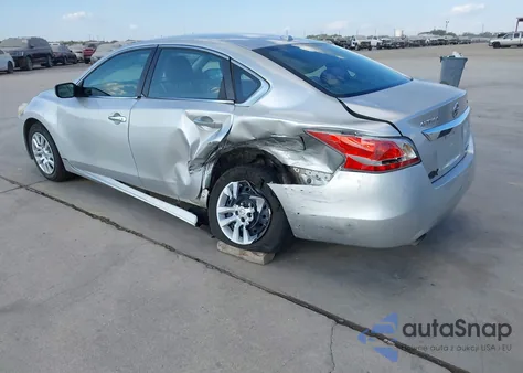 2015 Nissan Altima 2.5/2.5 S/2.5 Sl/2.5 Sv из США, поврежденный, VIN 1N4AL3AP1FN322589